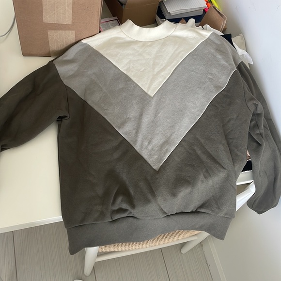 Wesley (Wsly) Malibu crew mock neck sweatshirt - Picture 3 of 3